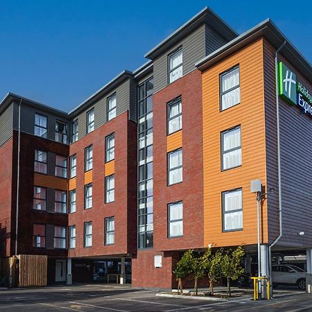 Holiday Inn Express - Fleet By Ihg Ngoại thất bức ảnh